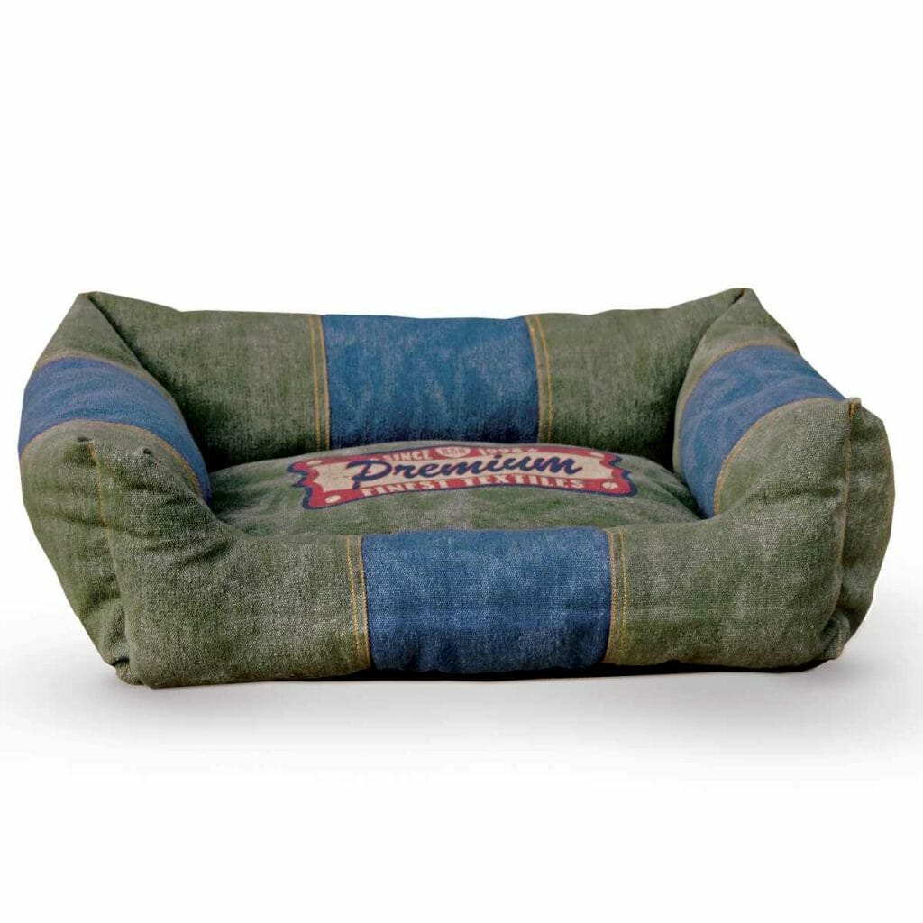 A durable toy ideal for dog fetching and tugging